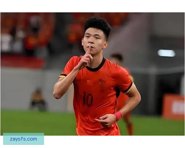 王钰栋称赞米特里策学习榜样